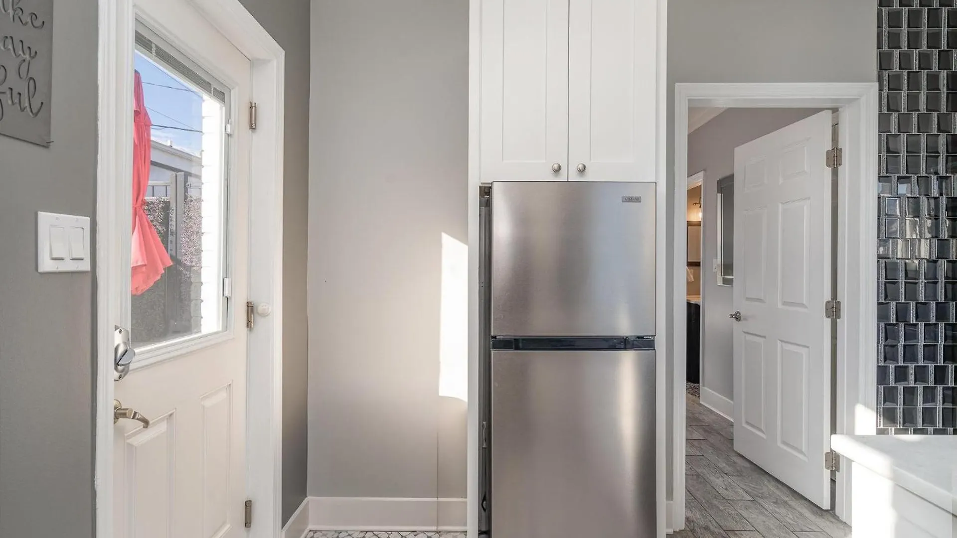 Willa Hidden Pearl-3 Units-Private Patios-Near Broadway Nashville 0*,