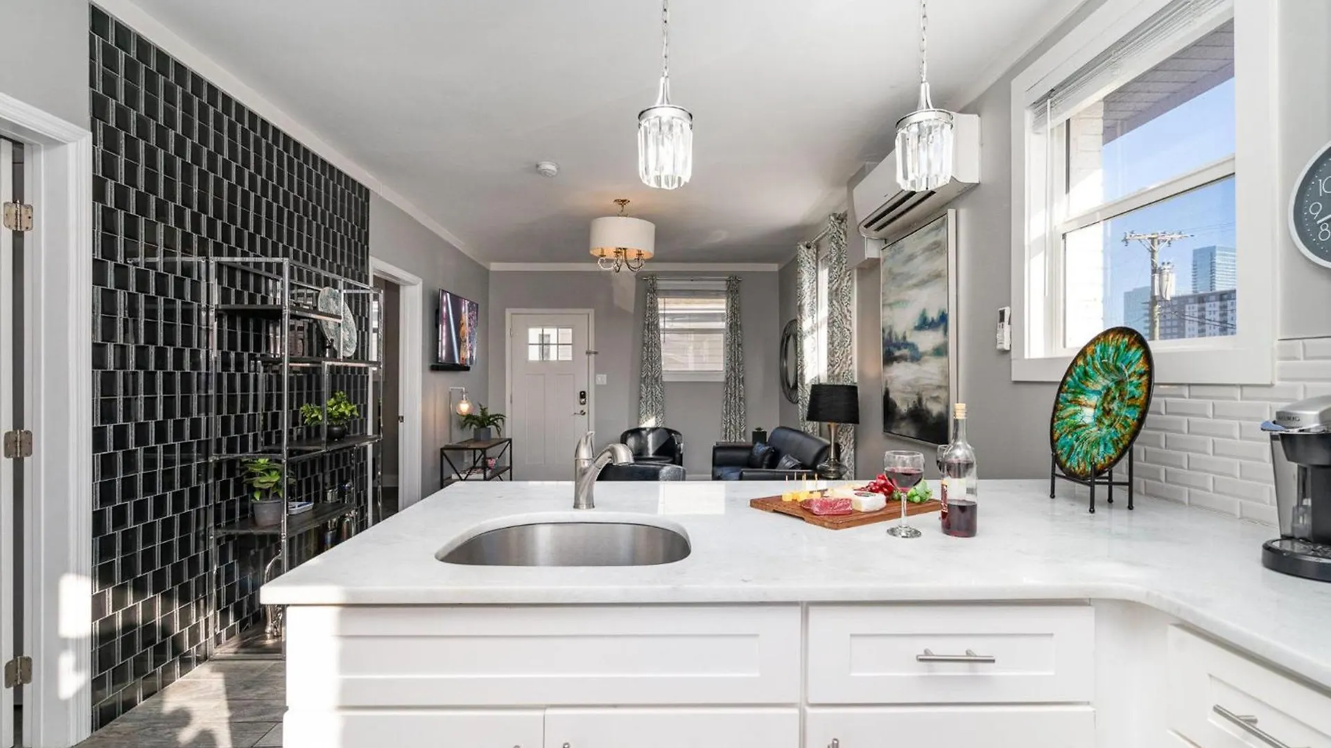 Dom wakacyjny Willa Hidden Pearl-3 Units-Private Patios-Near Broadway Nashville