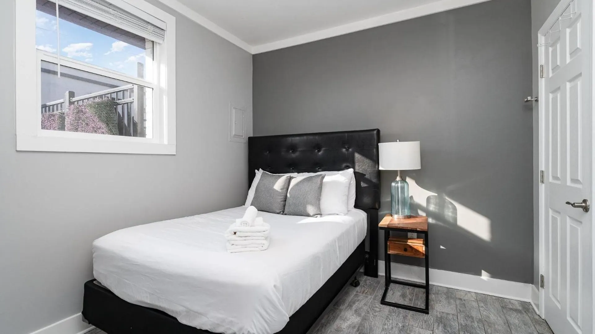 내슈빌 Hidden Pearl-3 Units-Private Patios-Near Broadway 빌라 펜션